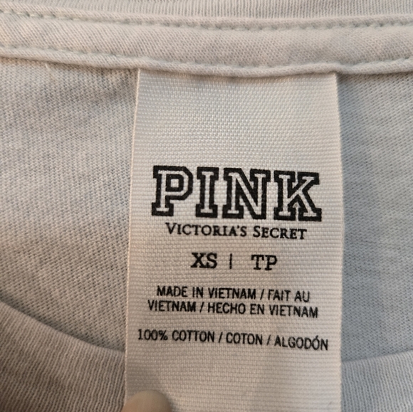 Cute light mint green, long sleeve "pink" top. Great condition. Size X small - Picture 3 of 5